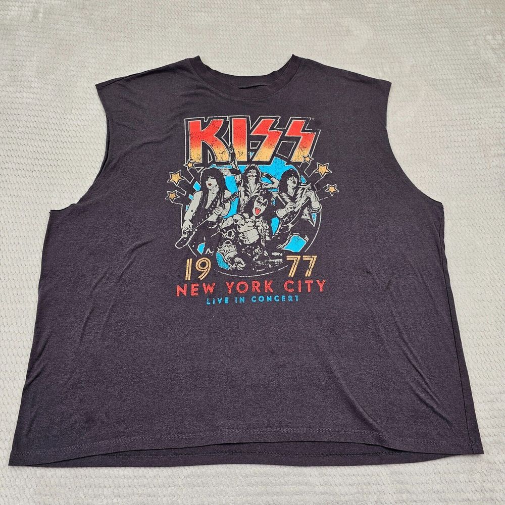 Men's Gray Sleeveless(cut)  KISS Band Shirt‎ Size 3XL (possible spots wear)